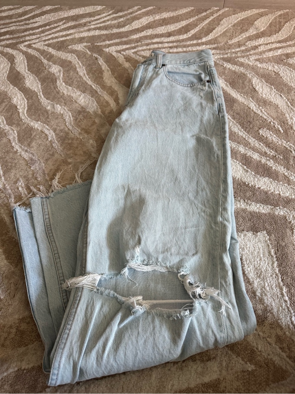 Abercrombie mid rise slouch jeans
